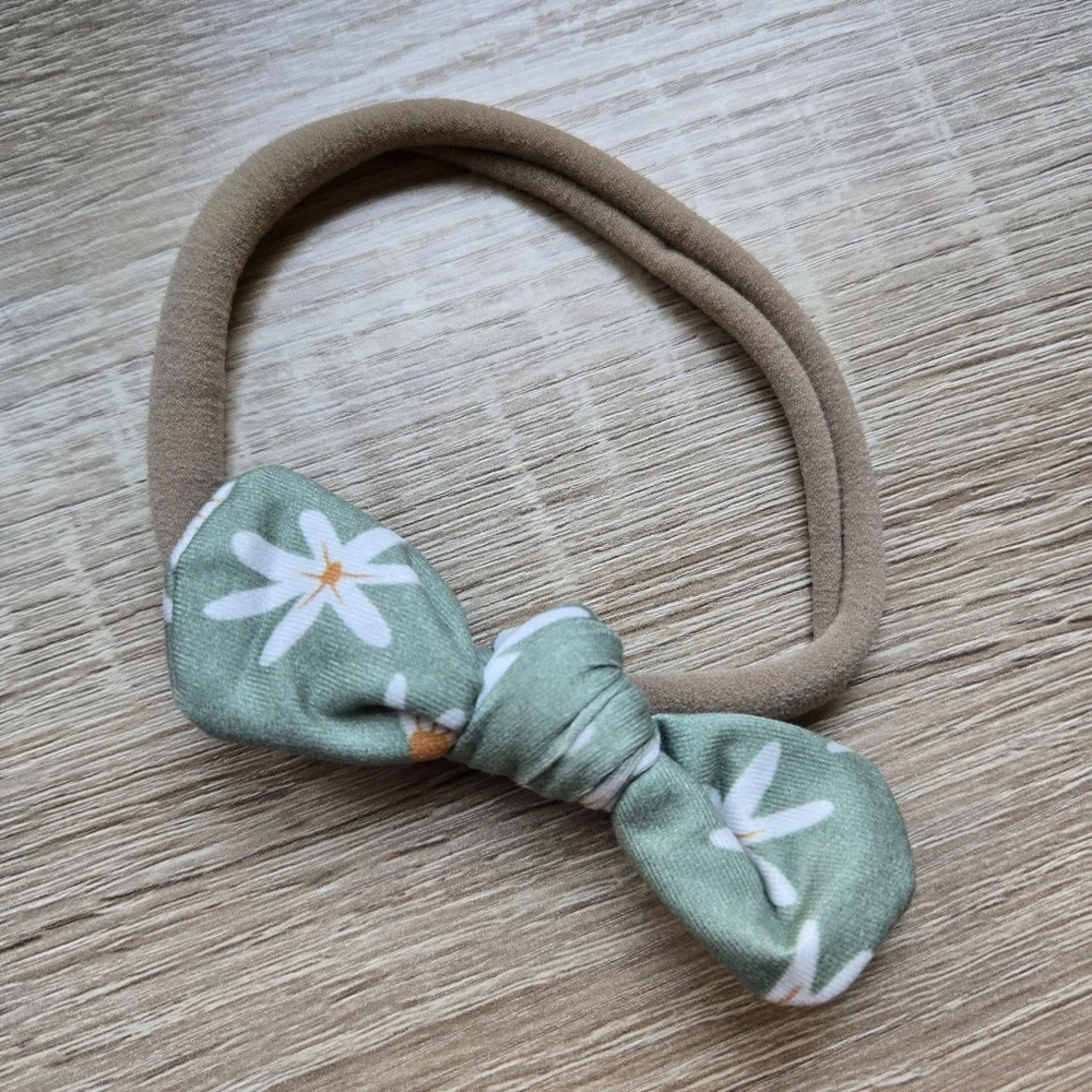 Baby Girl Sage Green Daisy Birthday Cake Smash Set Photo Prop Outfit 9-12M